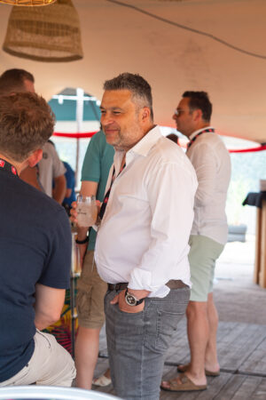 Business Club 77