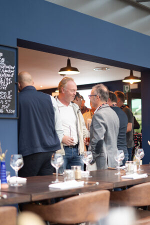 Business Club 77