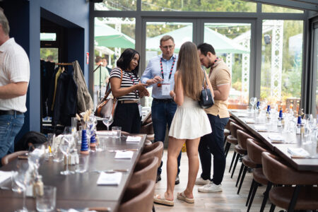 Business Club 77