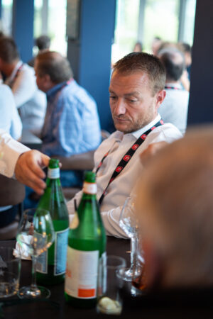 Business Club 77