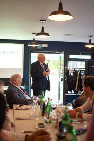Business Club 77