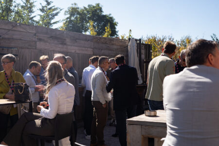 Business Club 77