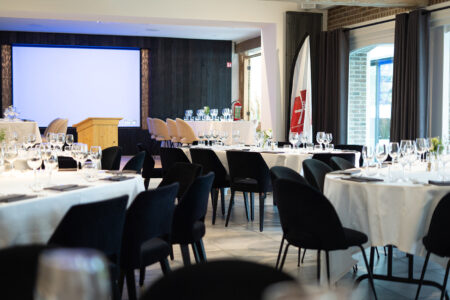 Business Club 77