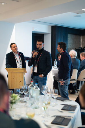 Business Club 77